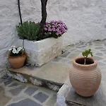 Lovely Traditionnal House With Sea View