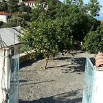 Lovely Traditionnal House With Sea View Tirós