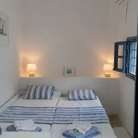 Σπίτι διακοπών Lovely Traditionnal House With Sea View Τυρός