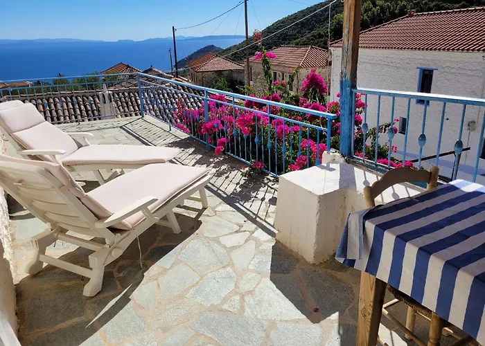 Lovely Traditionnal House With Sea View *
