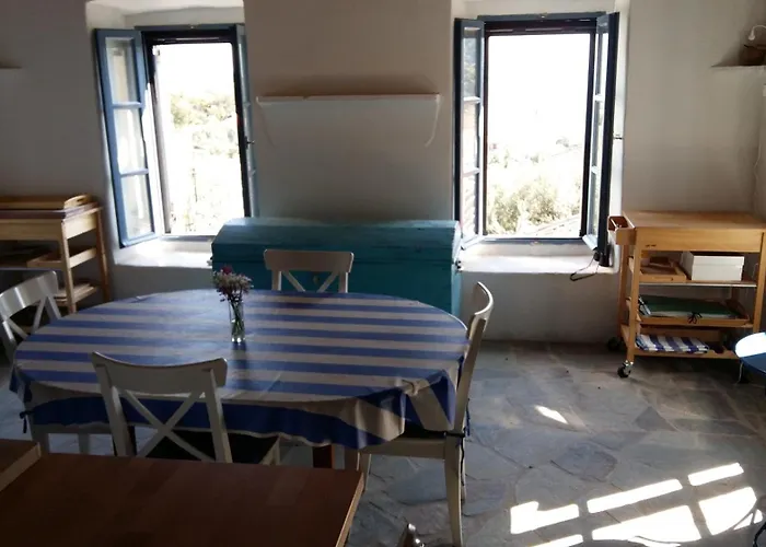 Casa de Férias Lovely Traditionnal House With Sea View Tirós