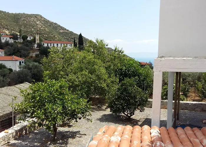 Nyaraló Lovely Traditionnal House With Sea View *